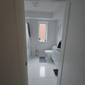 FIFA 2026 Ready: Spacious 4BR Gem Near Geary & BMO - Image 3