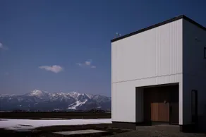 Naka-Furano Luxury Villa｜Up to 10｜Panoramic Views - Image 3