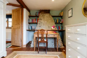 Beautiful Two Bedroom Cottage in Oxfordshire - Image 4