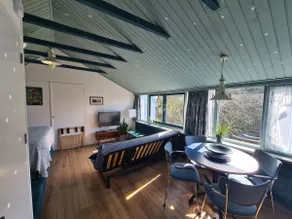 Cozy and bright guesthouse - Image 3