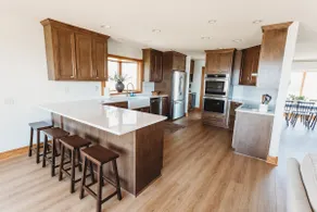 NEW * Lakefront Spacious 5 bdrm/Dock/Game Room/Gym - Image 4