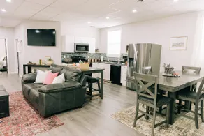 “spring apartment studio” - Image 3