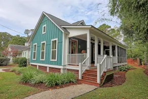 Historic Isle of Hope Cottage w/ Screened Porch - Image 2