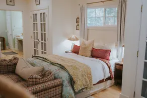 The Meadowlark Guest House at MasonDixonFarms! - Image 2
