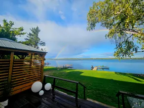 Cedar Cottage | Escape w/ Kayaks - Image 3