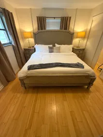 Downtown London Retreat| 3BR Home| Patio|Sleeps 6+ - Image 2