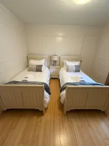 Downtown London Retreat| 3BR Home| Patio|Sleeps 6+ - Image 5