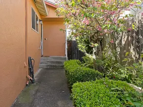 Alameda Hideaway quiet 2 BR Walk to shops dining - Image 3