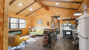 Spa Cabin on Working Farm - Image 3