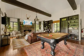 Castle Vibes • Hot Tub • Sauna • 4 Kings - Image 5