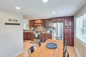 New England Cottage! Water Views & Decks - Image 4