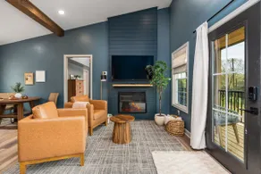 Hot Tub | King Suites | Outdoor Fireplace & Lounge - Image 3