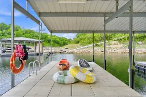 Endless Lake Days | Private Boat Dock +SUP + Kayak - Image 2