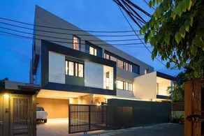 Premium 6BR Ekkamai Villa wITH Pool Home Theatre - Image 2