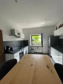 Cozy 1-room, kitchen, bathroom, balcony apartment - Image 3