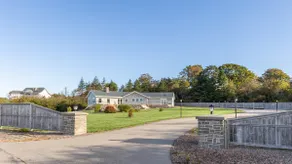 Private Lakeside Estate - Yarmouth - Image 2