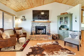 Walk to Private Lake! Family Cabin w/ Large Decks - Image 5