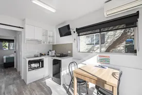 1 Bedroom Cabin - Image 2