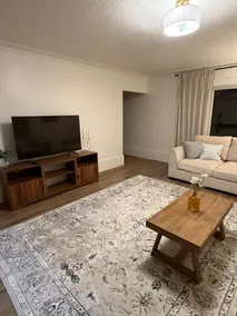 The Loft | Stylish comfort, with a view - Image 4