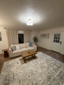 The Loft | Stylish comfort, with a view - Image 3
