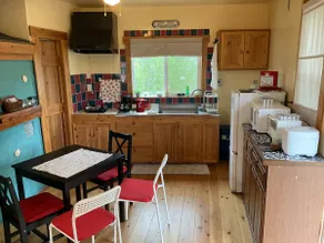 Strawberry House - Image 5