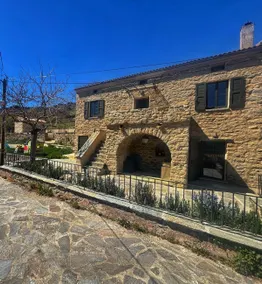 Stone house with swimming pool Close to Corte - Image 3
