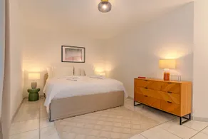 Copper Suite - Free Parking - Image 5