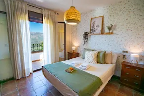 Rural Paradise with Private Pool - Image 4