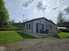 The Fishing Cabin – Sleeps 4 - Image 2