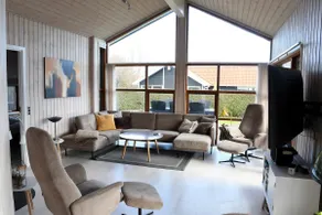 Cozy vacation home in Binderup by the water and the forest. - Image 2