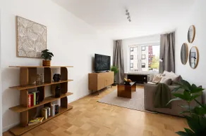 The George 42 - Apt. 1 centrally located with roof terrace - Image 2
