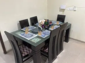 Luxe 3BHK with Panoramic Views - Image 4