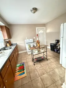 The Corner House - Image 5