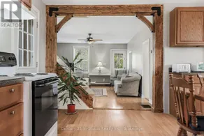 Cozy Country Style Home with Nature Trails - Image 4