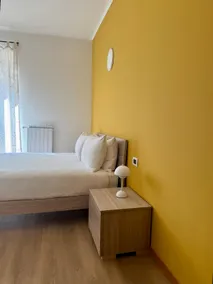 Slate House & Terrace - 6 min walk to Bernina Express - Image 3