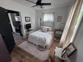 Charming Davenport home minutes from downtown. - Image 3