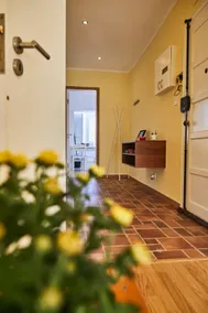 2 Bedroom Apartment Sol de Linda-a-Velha - Image 4