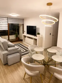 Premium apartment 10 minutes from the airport - Image 2