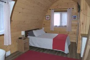 Hawthorn Hideaway - Image 3