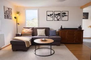 Cozy Studio with a Home Cinema, Bathtub and Free Parking - Image 2