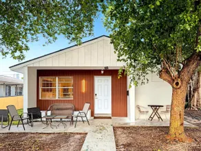4BR Miami Home | Free Parking | Wynwood & Port - Image 4