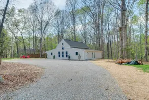 Hike, Golf & Explore! Peaceful Home in Montpelier - Image 5