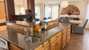 Peaceful & Spacious Zen Home near Chambers Bay - Image 3