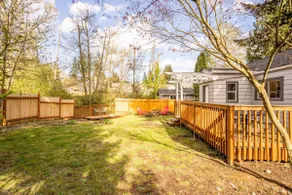 Modern 2BR Streamside w/ Deck + Prime Location - Image 4