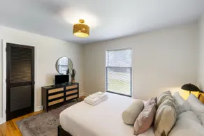 Charleston Retreat w/ Hot Tub & Fire Pit - Image 5