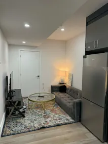 Guest Suite In Calgary - Image 2
