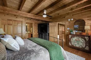 Lakefront Log Cabin | Dock, Game Room, Fireplace - Image 5