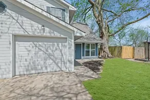 The Farmhouse Retreat - Image 2