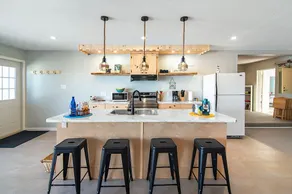 Oceanfront duplex on the Seawalk · sleeps 12 - Image 3