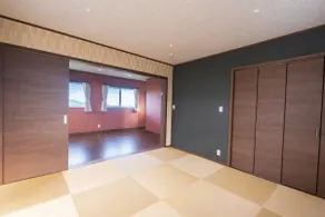 [Within walking distance to Ise-Shima] Accommodates up to 8 people – surrounded by nature – stunning views – spacious and comfortable private building - Image 4
